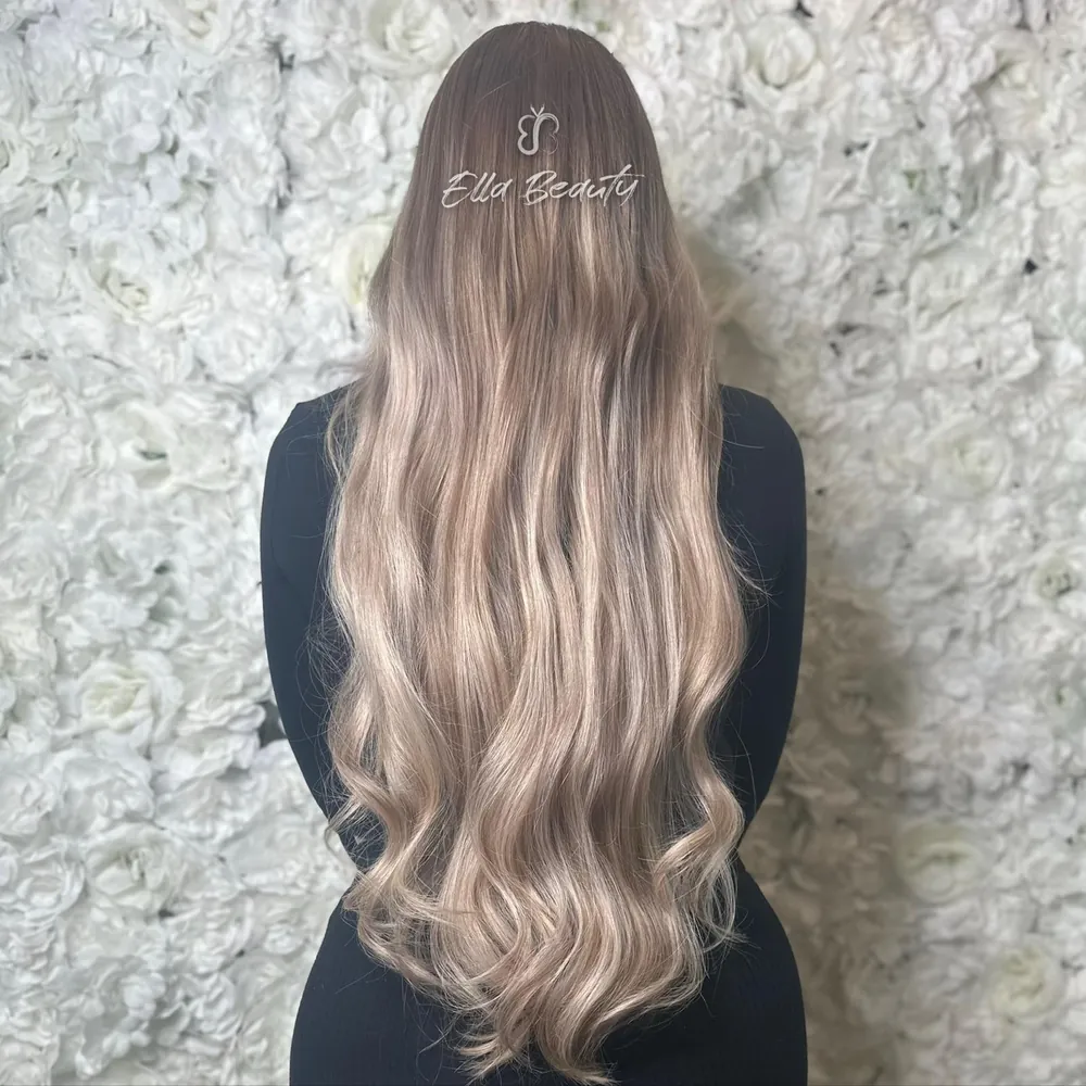 Schritt 3 der Haarverlängerung im Studio